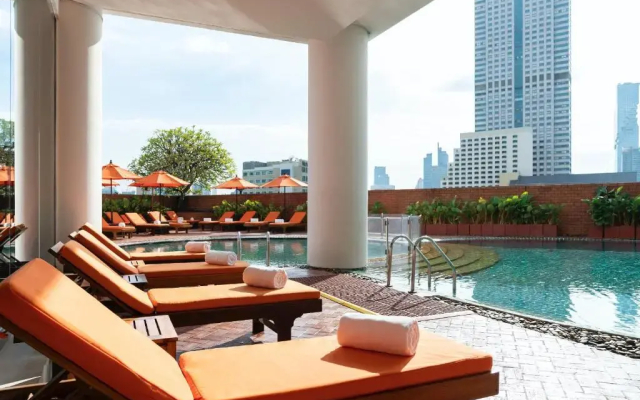 Отель Tower Club at lebua