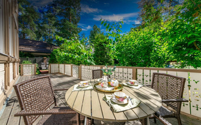 Частный дом 8-к 250 м²