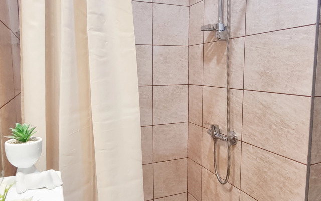 LovelyHome39 u Korolevskih vorot studiya 4 Apartments