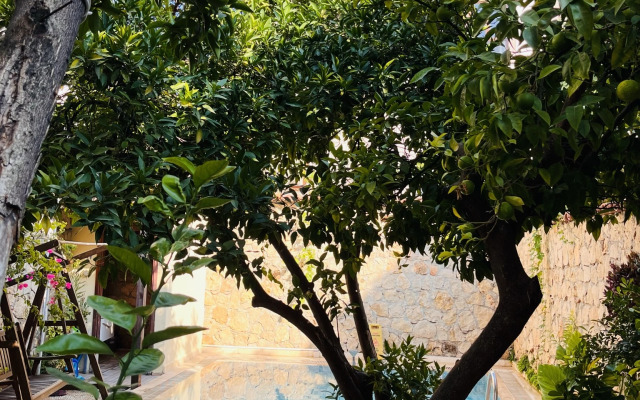 Kaleici Hotel