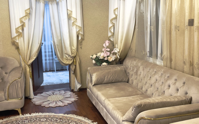 Dom na Kurdzhieva Private House