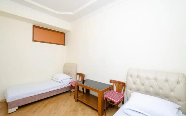 Areva Hostel & Apartment