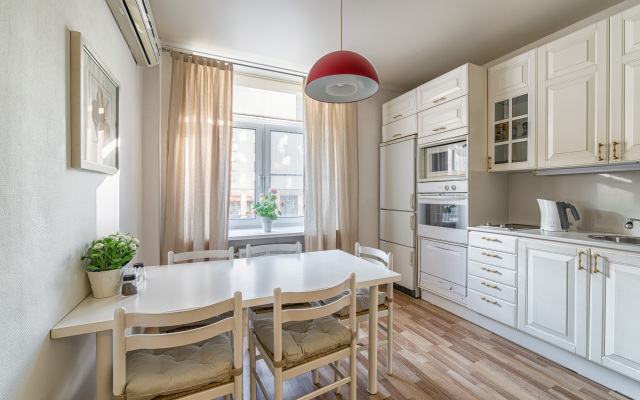 Romantic Apartment on 1-ya Tverskaya-Yamskaya 26