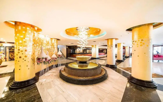 Mountain Beach Resort & Convention Center