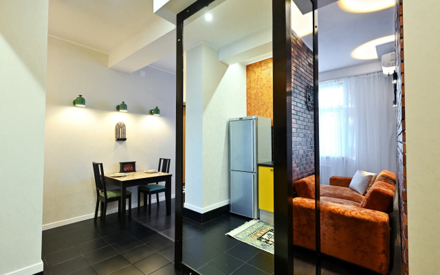 Flat Milli House Na Chekhova