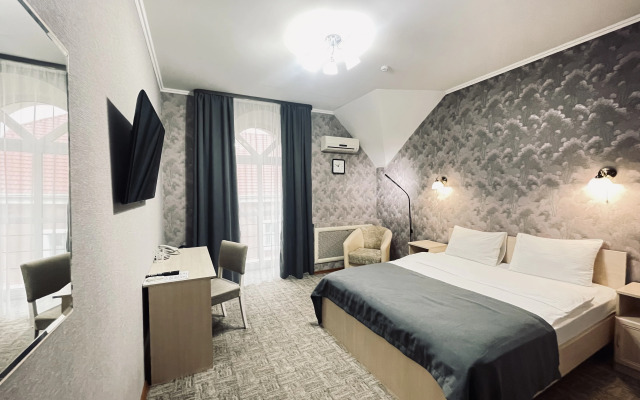 Отель Визит