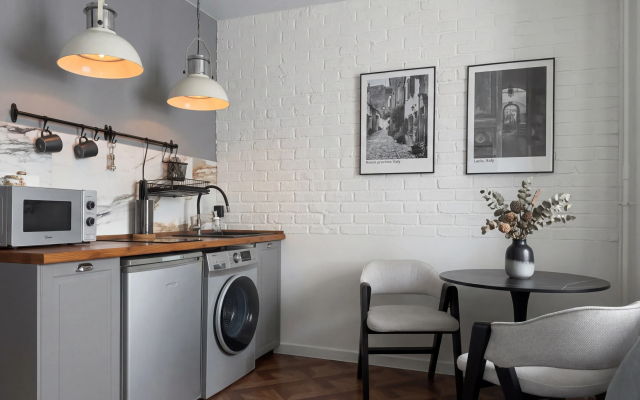 Квартира Стильный лофт на первой линии парка Галицкого