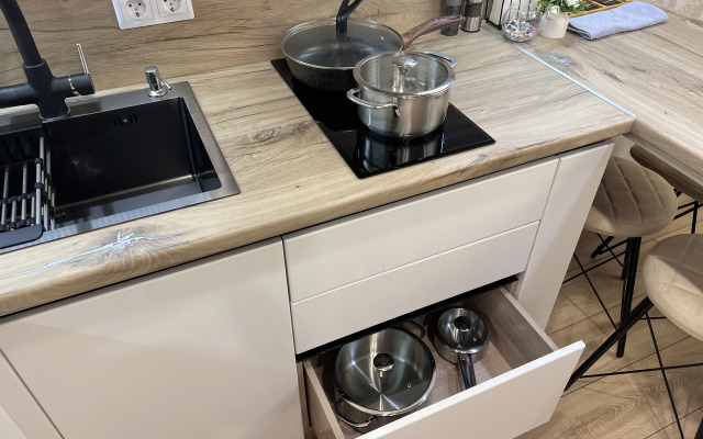 Квартира 3-комнатная на  Никитина 38