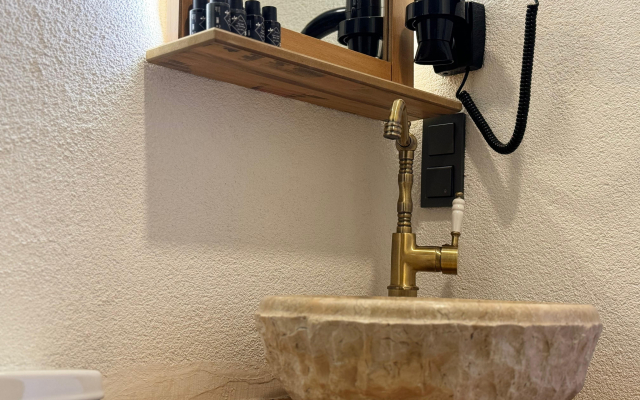 Abelia Mansion Hotel