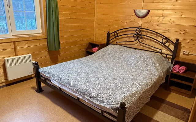 Na Beregu Ozera Plescheevo 57a Private house