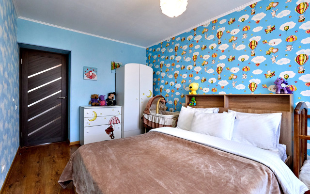 Квартира трехкомнатная рядом с парком Галицкого