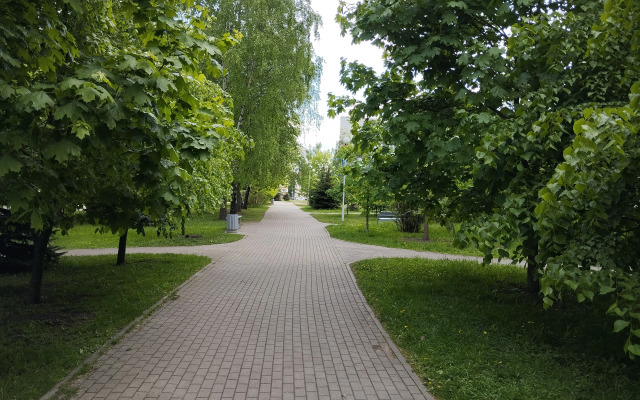 Relax Dzhakuzi V Tsentre Minska Hotel