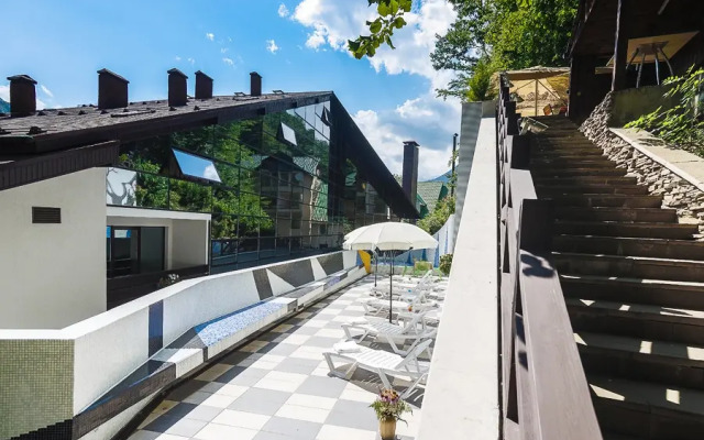Villa Ariana Hotel