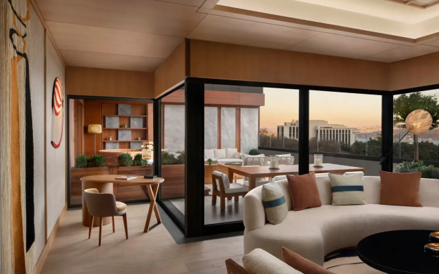 Hotel The Ritz-Carlton, Istanbul.