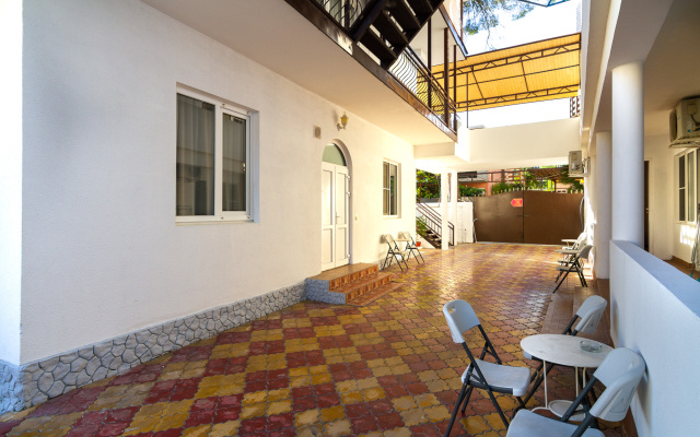 Zhasmin Guest House