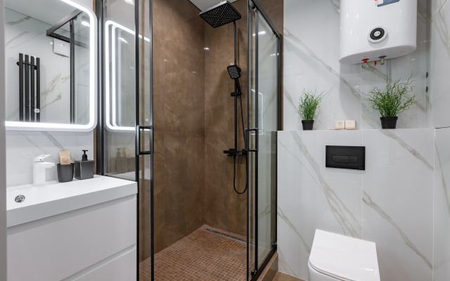 V tsentre Samaryi Flat