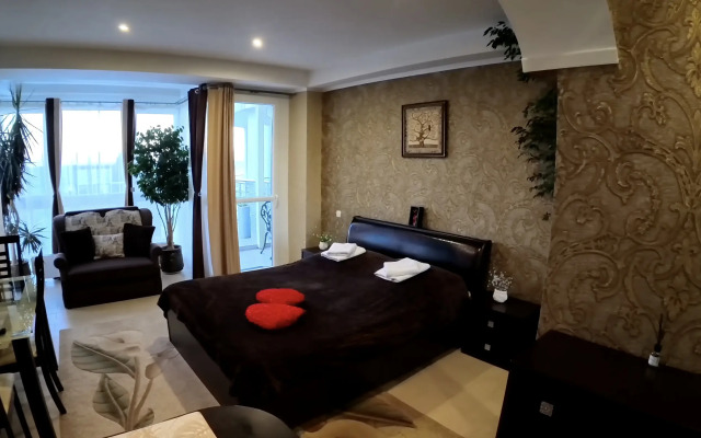 Dvukhkomnatnye Na Ulitse Drazhinskogo 27 Apartments