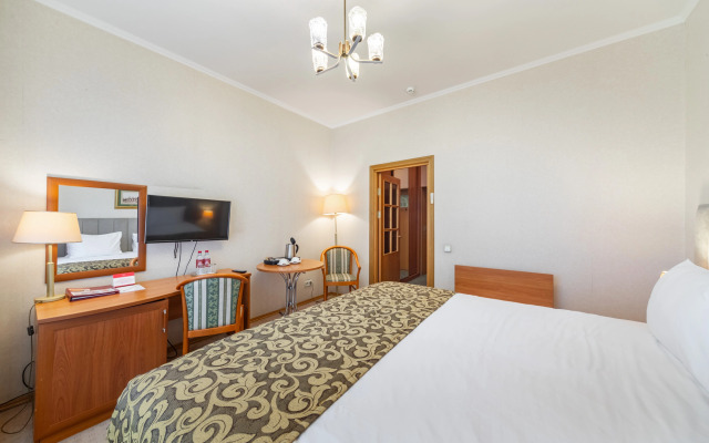 Arbat Hotel
