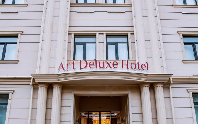 Art Deluxe Hotel