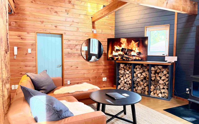 Stay In Toya Uyutny Domik Ryadom S Ozerom Toya Rusutsu I Niseko Chalet – Guest Rooms – Toyako