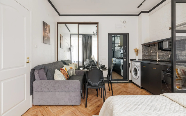 Апартаменты Студия у Площади Восстания