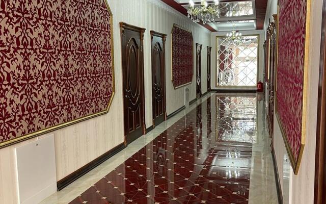 Versal' Guest House