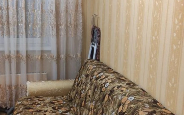 Trekhkomnatnaya Na Ulitse Leningradskaya 18 Flat