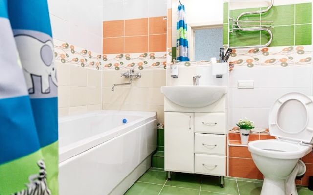 Dvukhkomnatnye na Svobody 35 Apartment