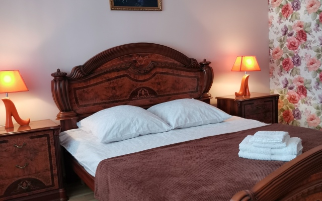 Usad'ba Guest House