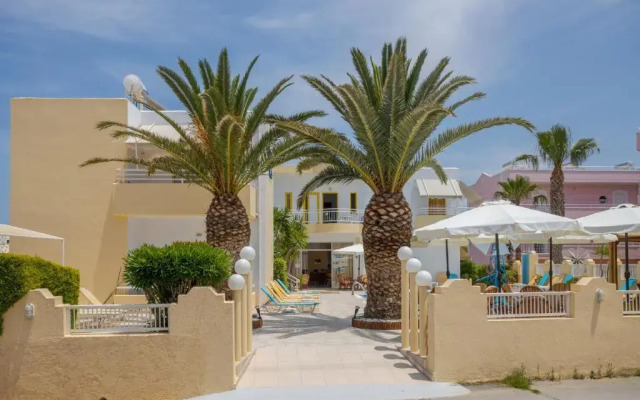 Cosmi Apartments Hotel