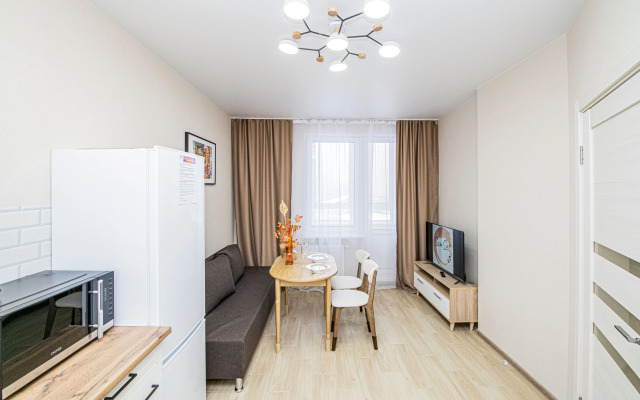 Апартаменты SunSet Чазова 2