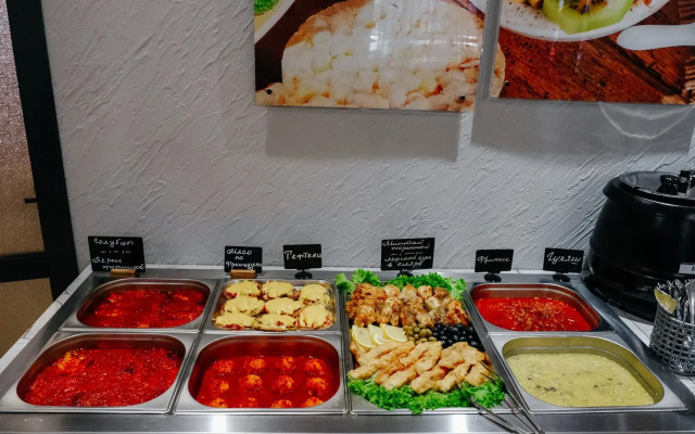 Sedymoye Nebo Hotel