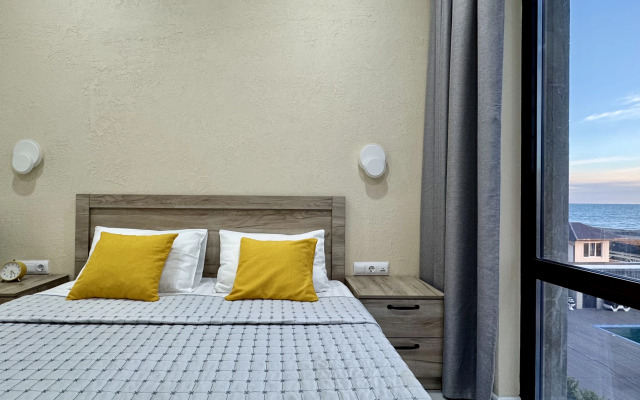 Okolo Morya  Apartments 13