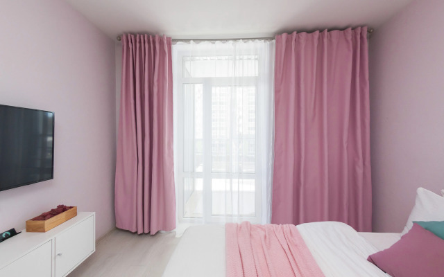 Uyutnaya Studiya Rose v PtzHome Flat