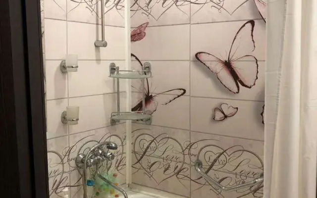 Na Prospekte Mira, 24 Flat
