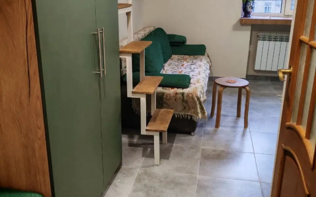 Квартира Уютная студия в центре города Кирова