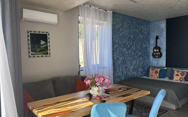 Somelye Apartments 23
