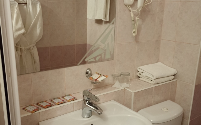 Отель Поворот