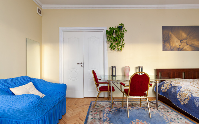 Апартаменты Квартира на Выставочной