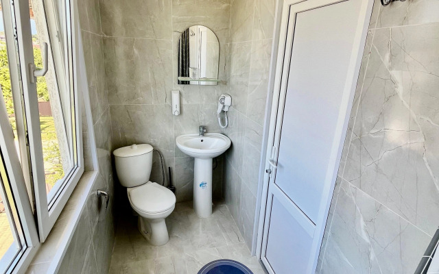 Rozalin Guest House
