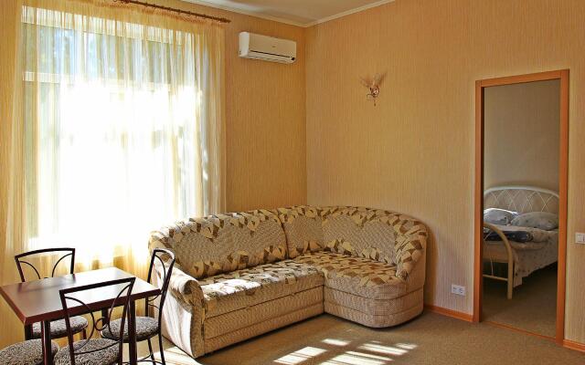 Na Kirova 96/3 Private House