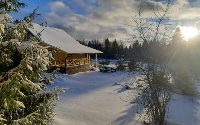 Na Beregu Ladogi Guest house