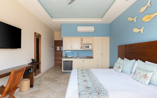 Biwa Tulum Hotel