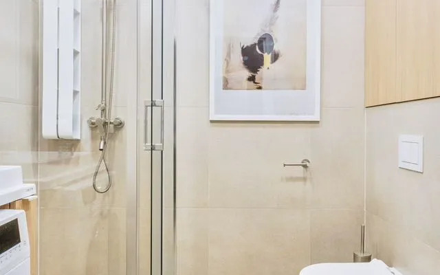 Квартира дизайнерская евродвушка с видом на реку