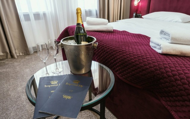 Imperial Joy Hotel