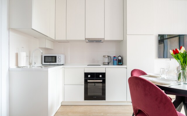 Апартаменты Red Apartment Светлана Парк Элис