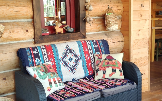 Na Ozerakh Guest House