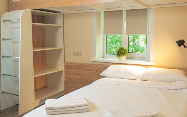 Elhostel Hostel