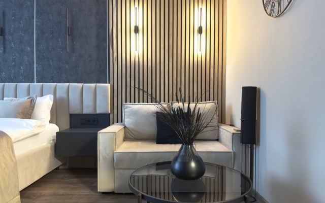 Kvartira Klassa Lyuks v Samom Centre Goroda Kaliningrada Flat