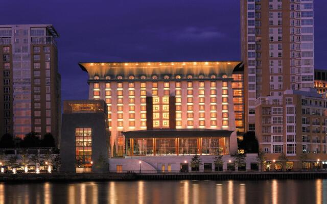 Отель Canary Riverside Plaza Hotel Великобритания, Лондон - 1 отзыв об отеле, цены и фото номеров - забронировать отель Canary Riverside Plaza Hotel онлайн